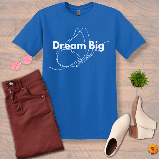 Inspire and Motivate, Uplifting T-shirt with quote: "Dream Big"