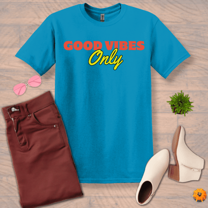 Inspire and Motivate, Uplifting T-shirt with quote: "Good Vibes Only"